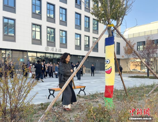 10��23���������L������W(xu��)���o�䴩�������������� �z