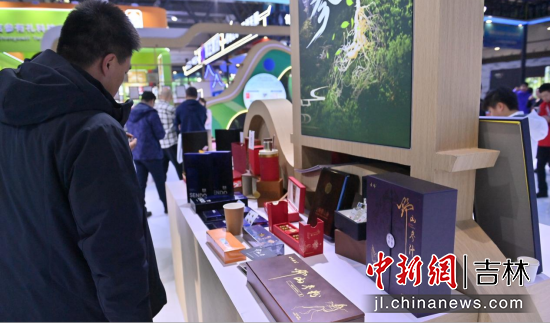 ������(hu��)�����ˁ�(l��i)�Ԗ|�ˡ�����(gu��)���n��(gu��)���ɹŇ�(gu��)��7��(g��)��(gu��)�Hչ�F(tu��n)��41�Ҹ۰��_(t��i)�S��I(y��)���c������/�z