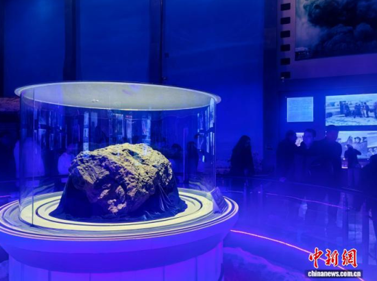 �ο��څ��^������һ̖���Eʯ�������W�� ���z